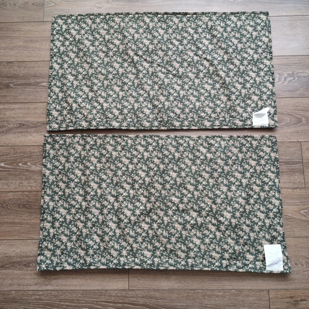 Pottery Barn Winter Dreams Quilted King‎ Pillow Shams Pair Christmas EUC